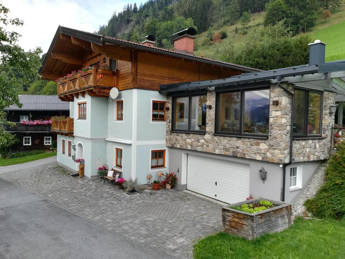 Biobergbauernhof Bergzeit Apartment In Goldegg Exterior photo